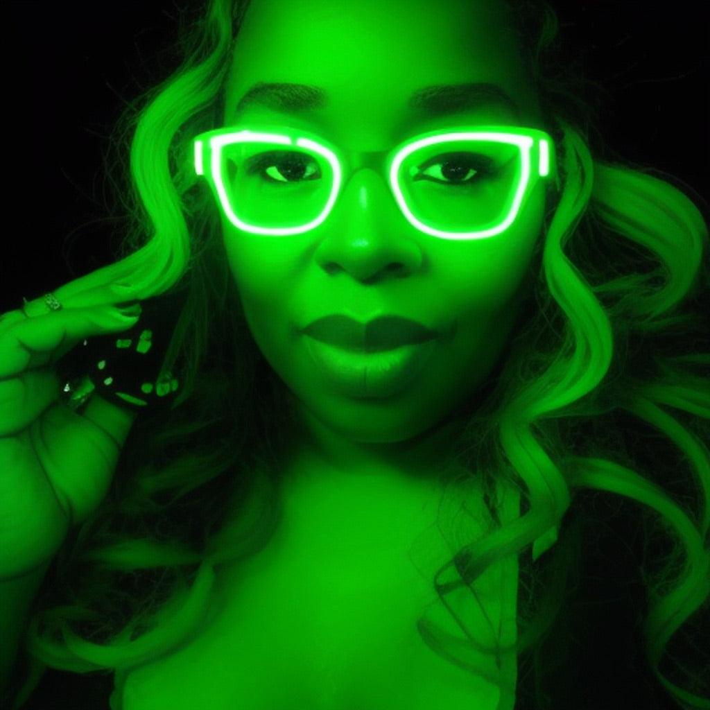 #FashionFriday: Get Ready to Look Fabulous This Summer with Ebony Monique - ShopEbonyMonique