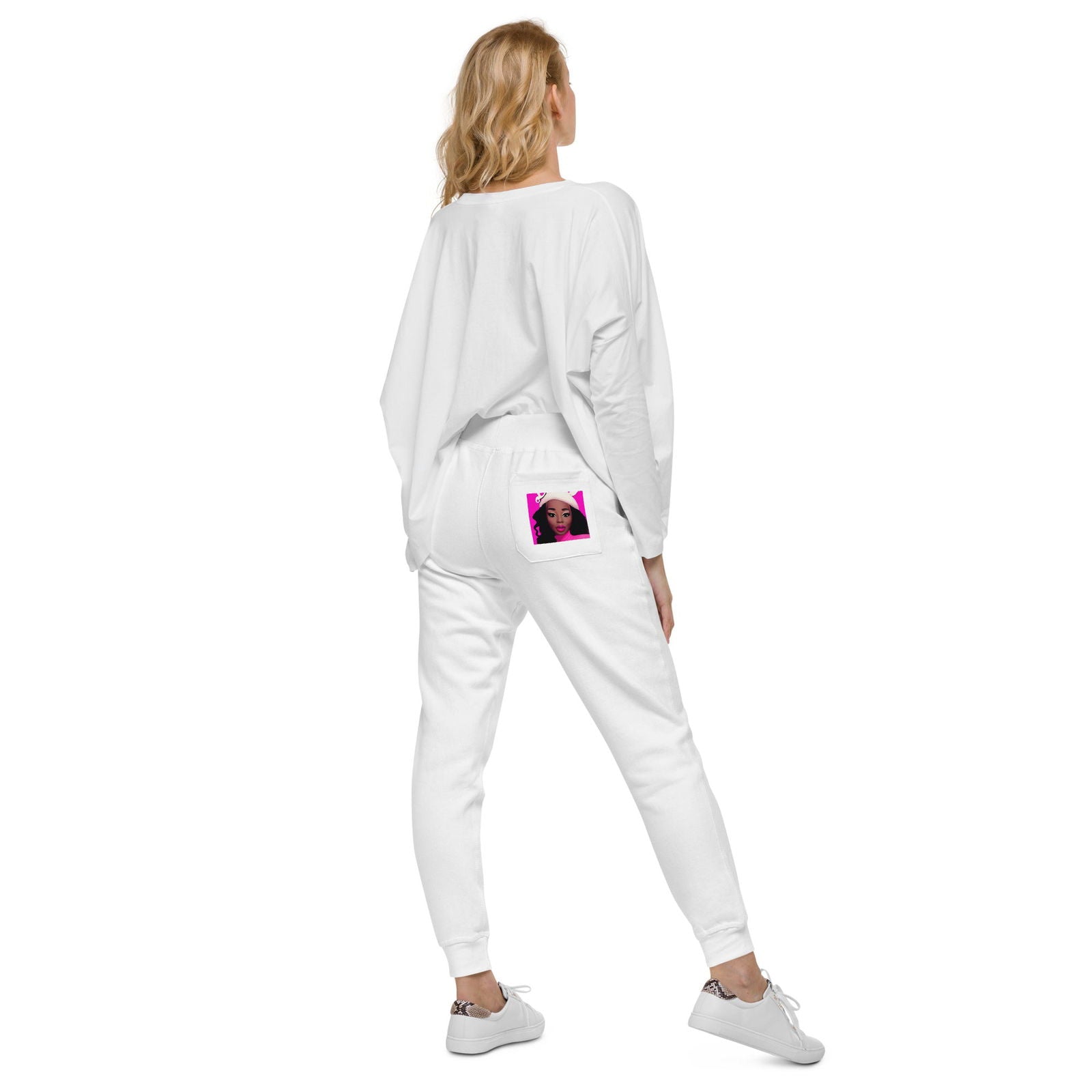 Pink Lip fleece sweatpants - ShopEbonyMonique