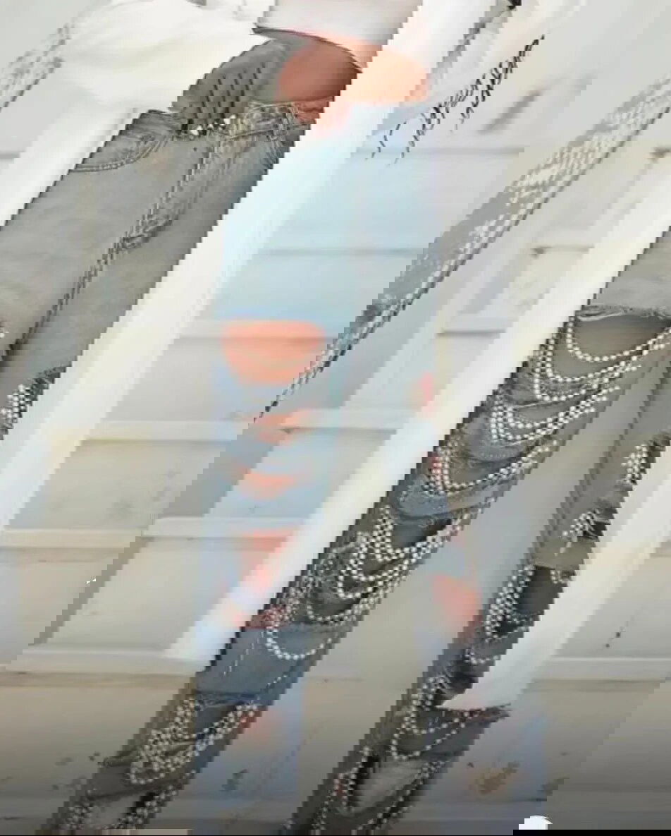 EM Straight Jeans With Holes Pearls Diamond - ShopEbonyMonique