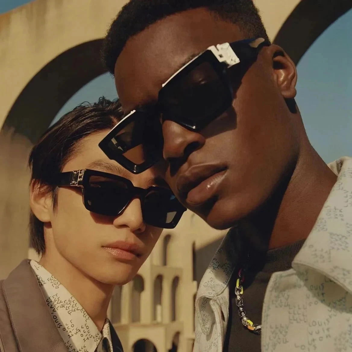 Fashion Classic Square Sunglasses - ShopEbonyMonique