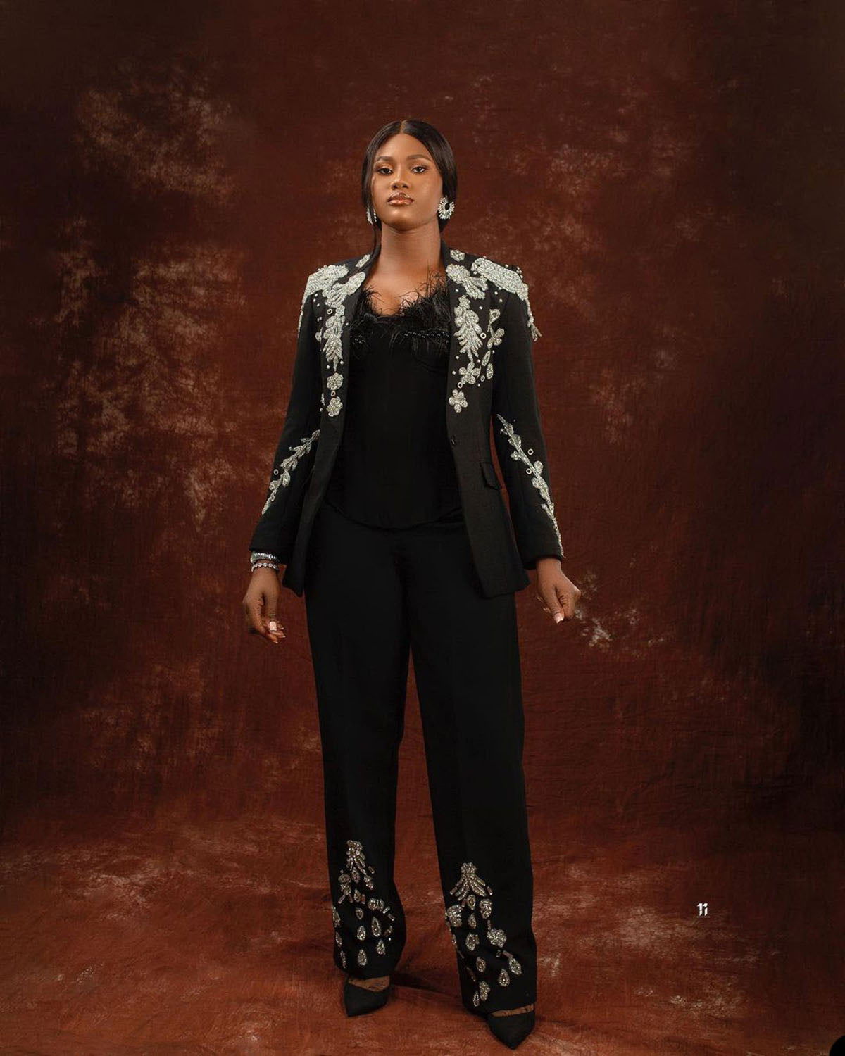 Luxurious Women Beads Suit - ShopEbonyMonique