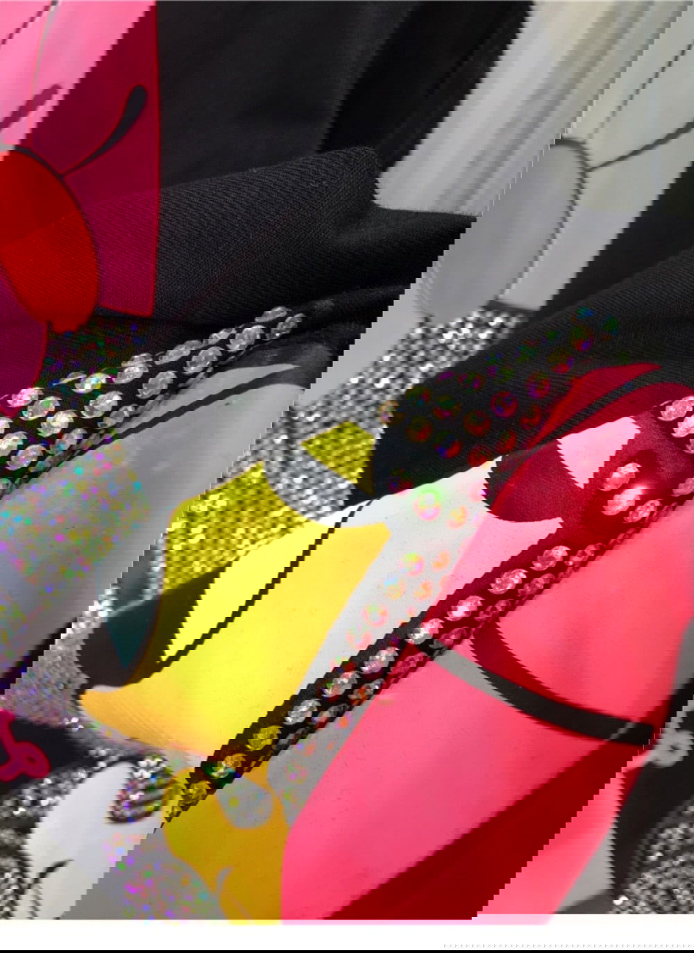 Print Rhinestones T-shirt - ShopEbonyMonique