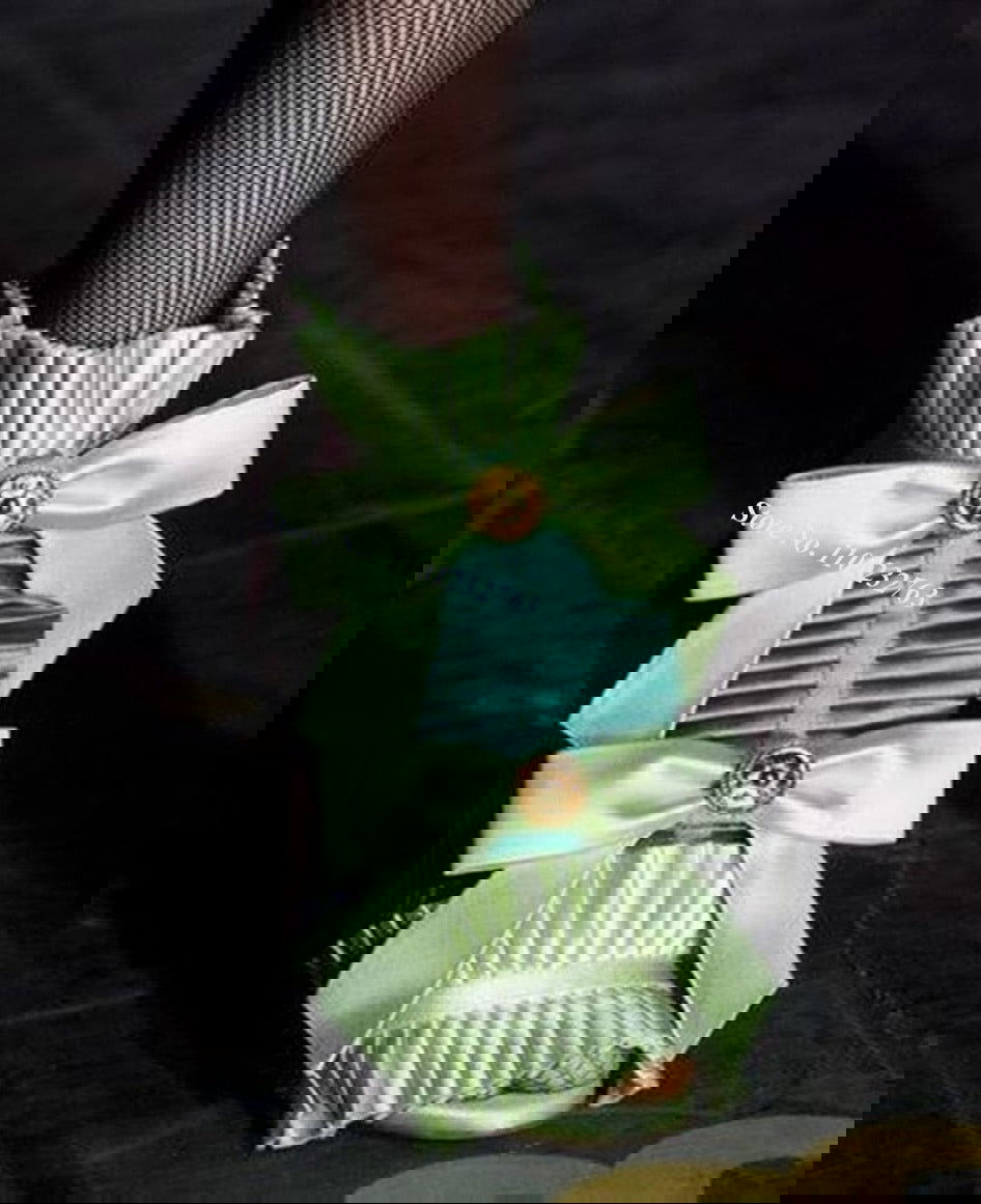 Runway Butterfly Knot - ShopEbonyMonique