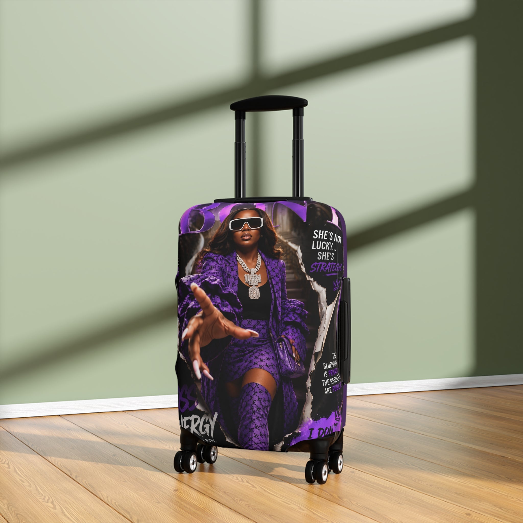 Purple Bold Queen Luggage Cover – Fashionable Travel Protector with Graphic Print