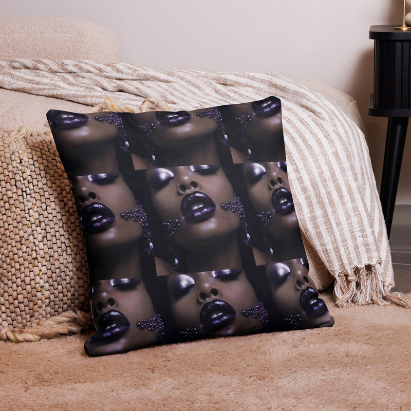 Beauty Lips Premium Pillow - ShopEbonyMonique