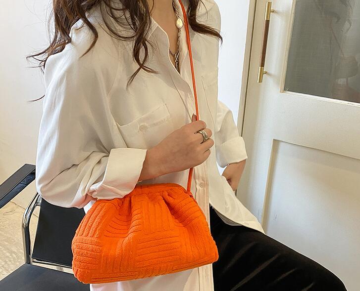 Bucket Towel Bag - ShopEbonyMonique