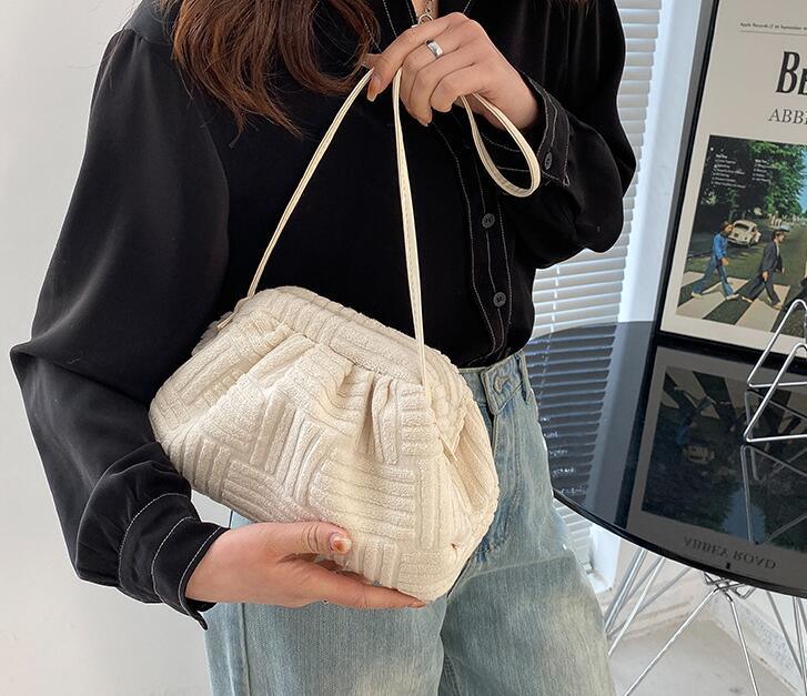 Bucket Towel Bag - ShopEbonyMonique