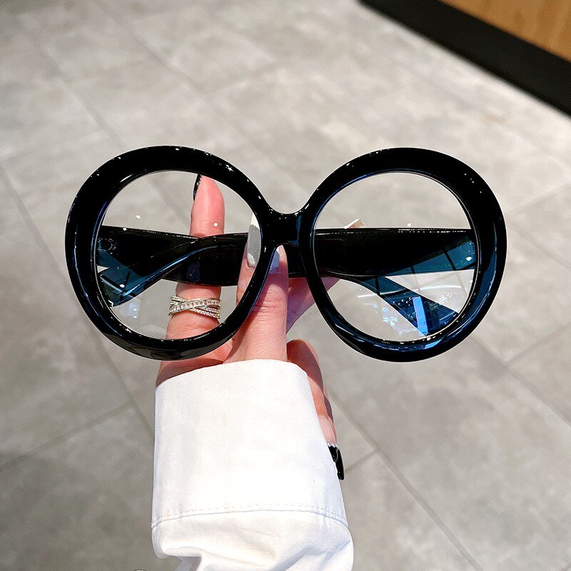 Classic Vintage Sunglasses - ShopEbonyMonique