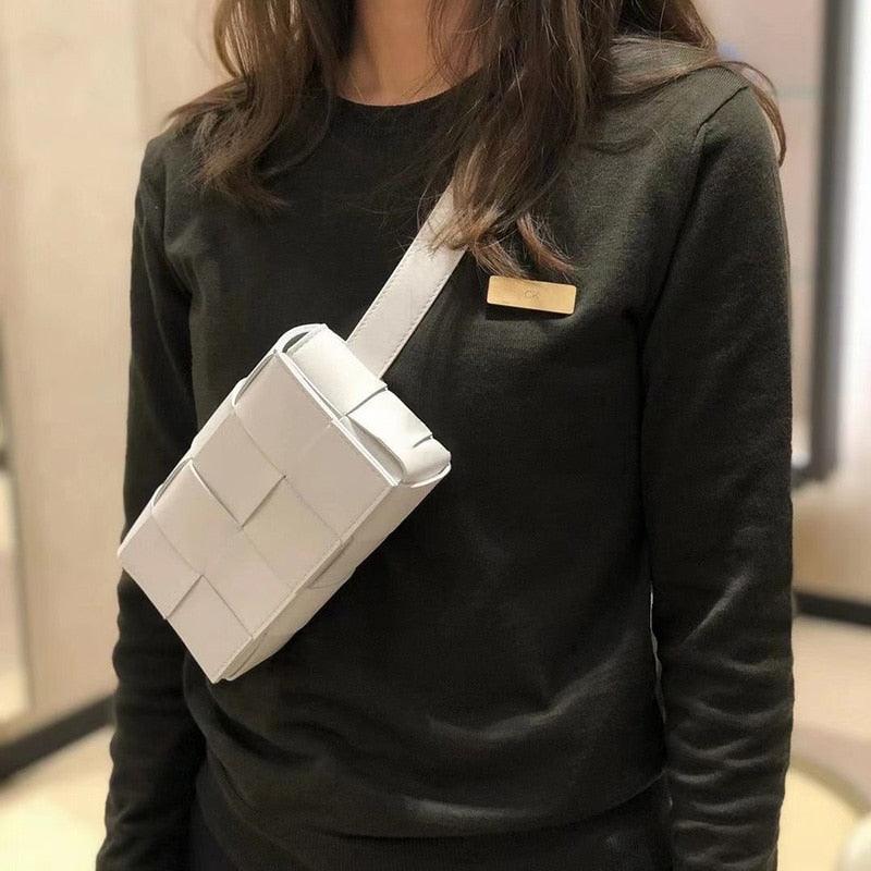 Fashion  Chain Crossbody Handbag - ShopEbonyMonique