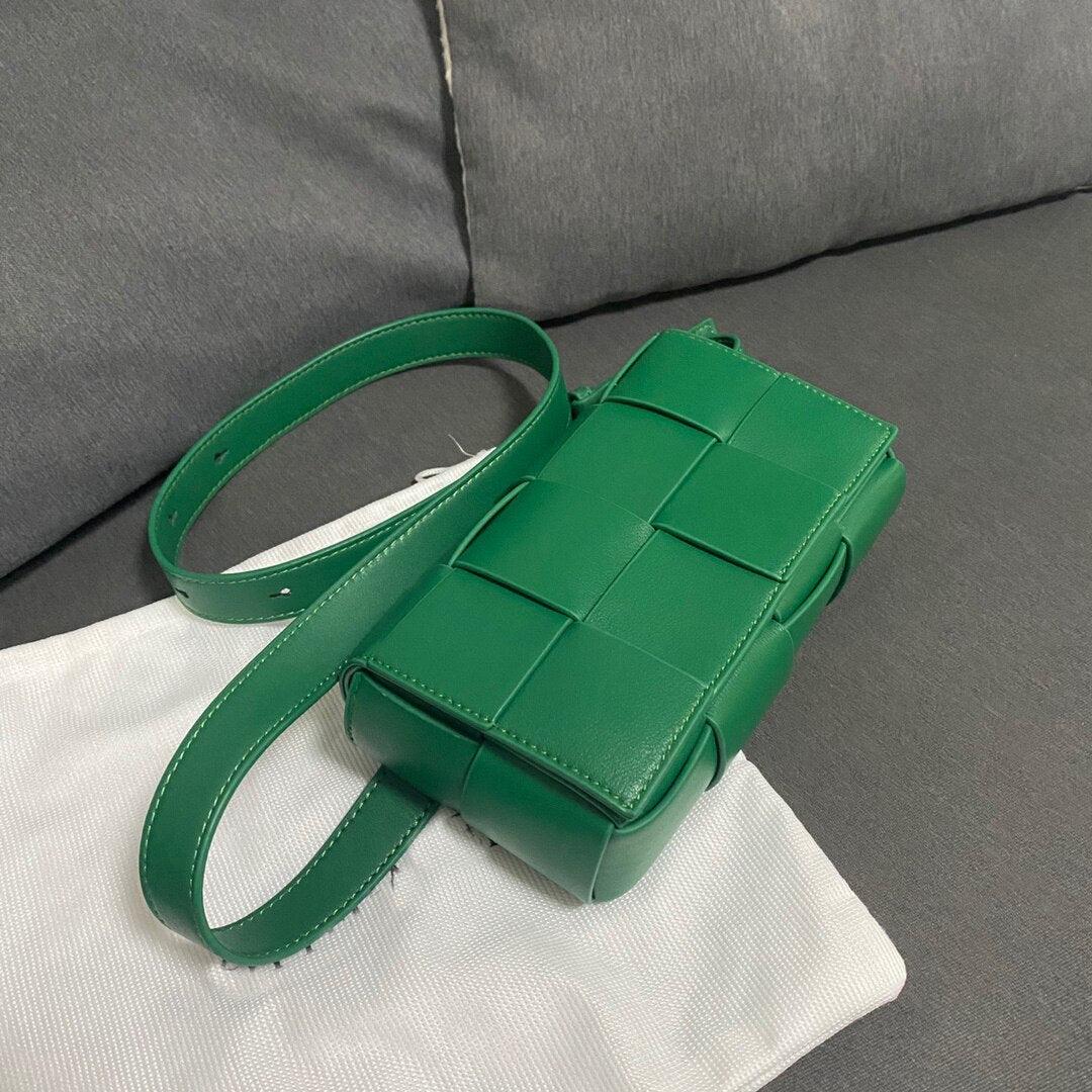 Fashion  Chain Crossbody Handbag - ShopEbonyMonique