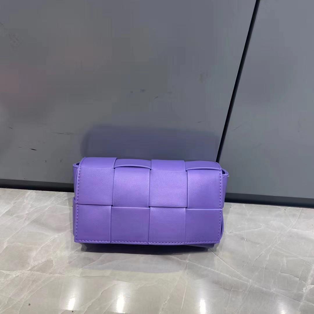 Fashion  Chain Crossbody Handbag - ShopEbonyMonique