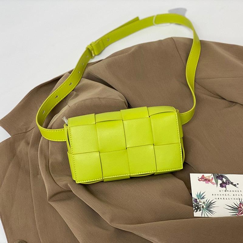 Fashion  Chain Crossbody Handbag - ShopEbonyMonique