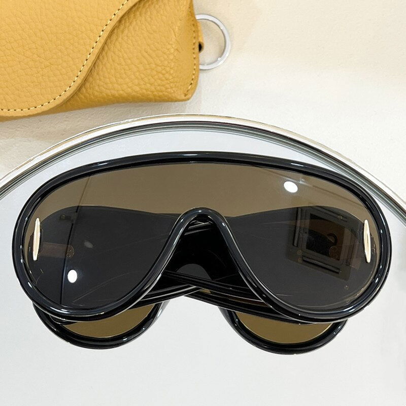 Global Star  Sunglasses - ShopEbonyMonique