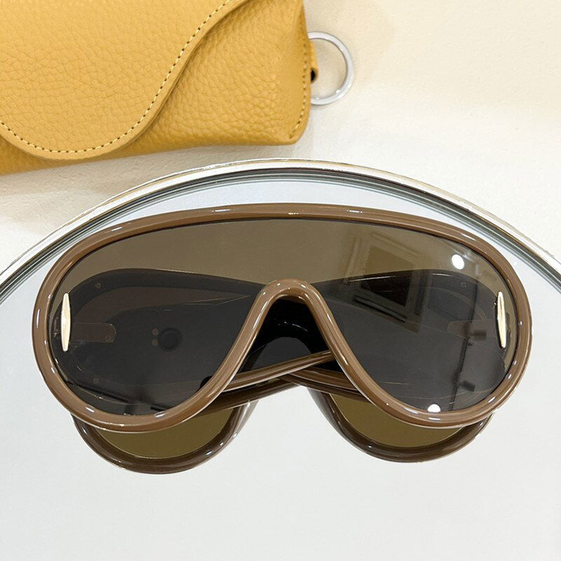 Global Star  Sunglasses - ShopEbonyMonique