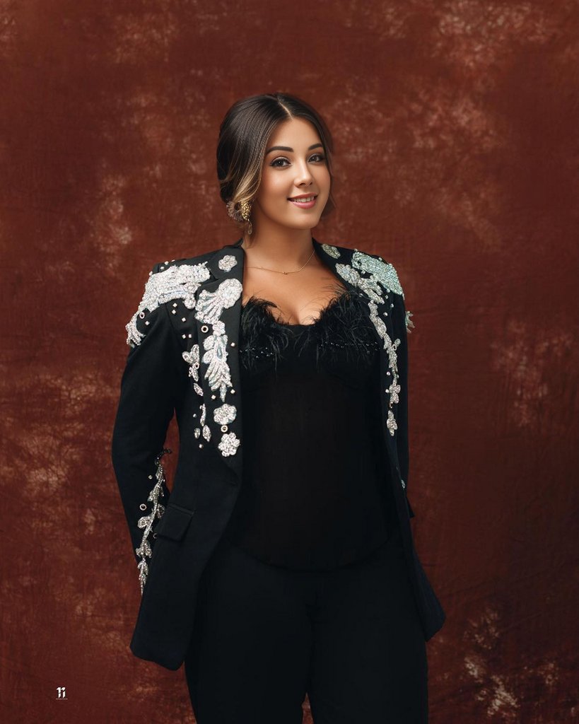 Luxurious Women Beads Suit - ShopEbonyMonique