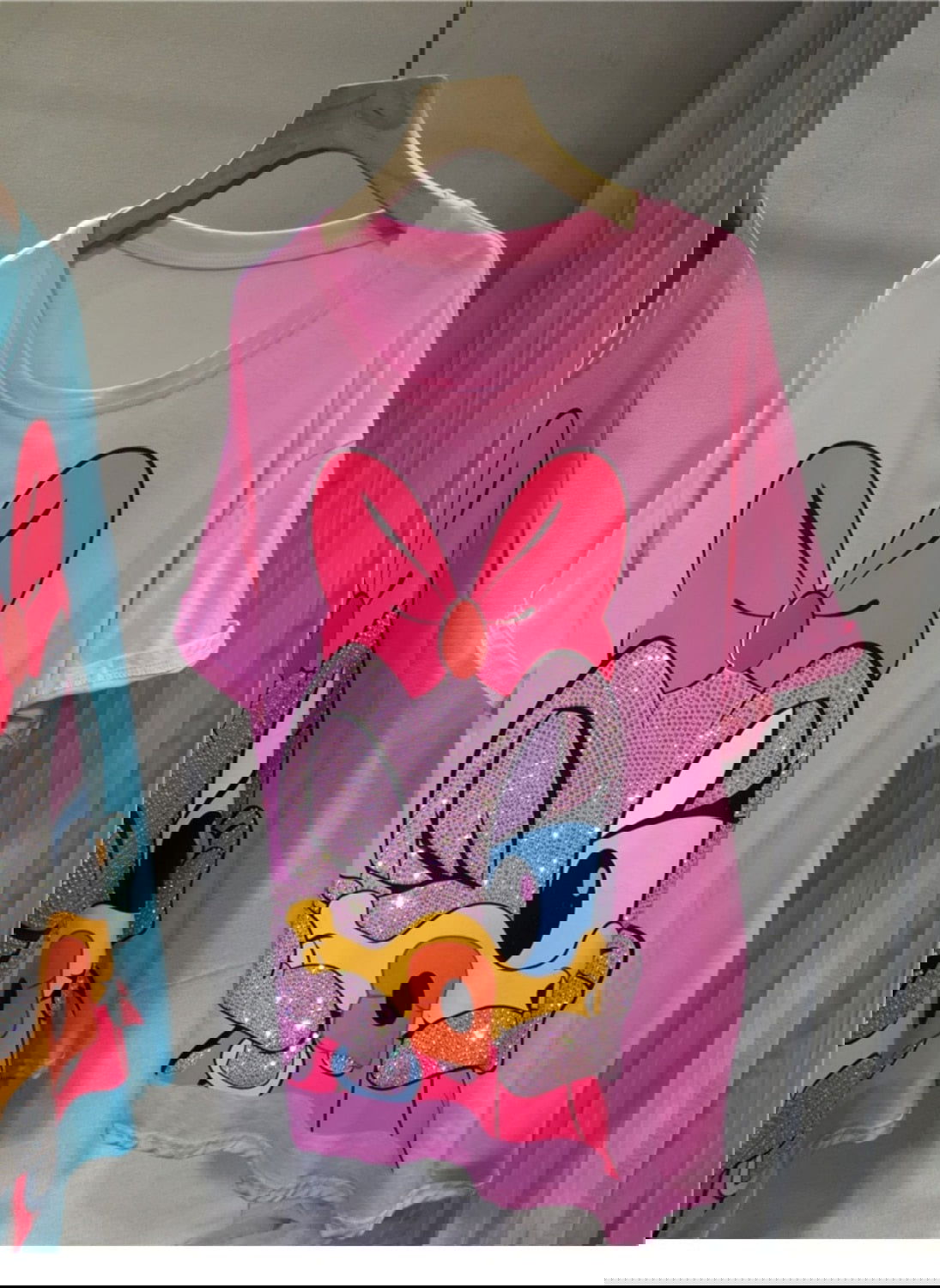 Print Rhinestones T-shirt - ShopEbonyMonique