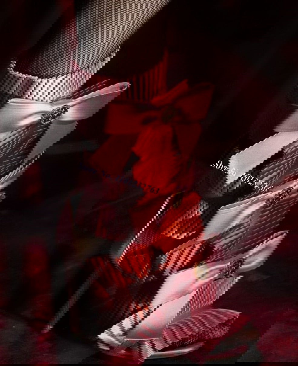 Runway Butterfly Knot - ShopEbonyMonique